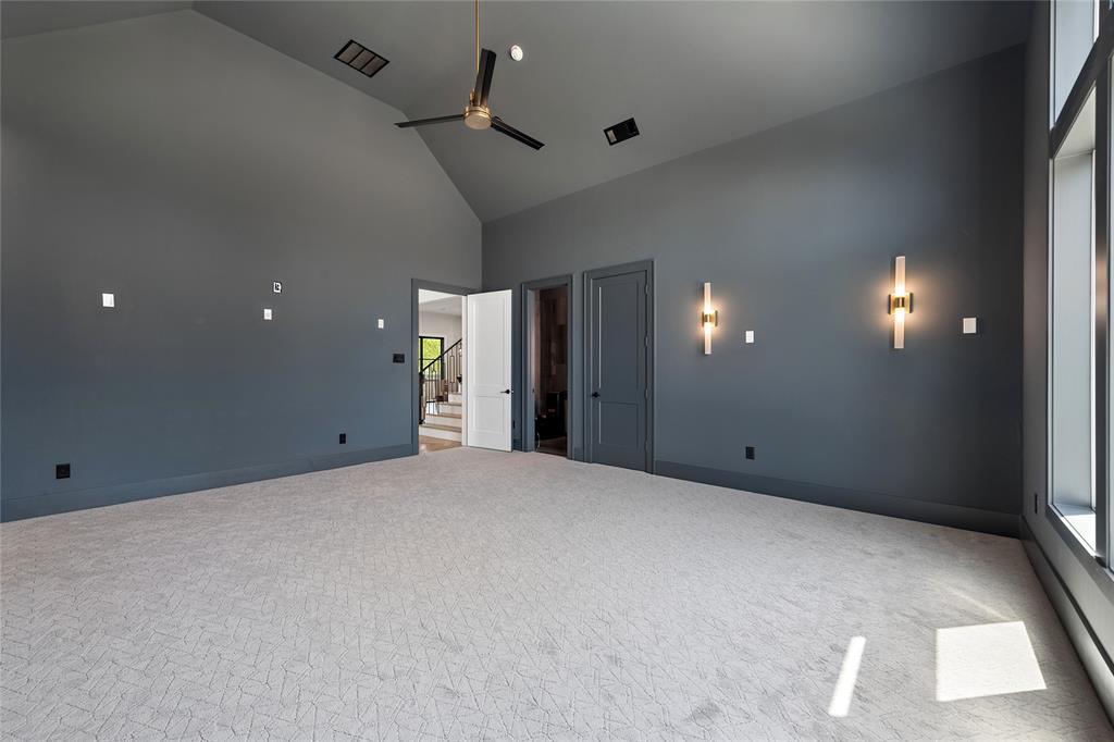 108 Eisenhower Court Property Photo 33