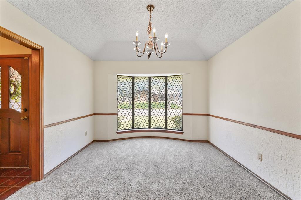 2323 Brookside Drive Property Photo 15