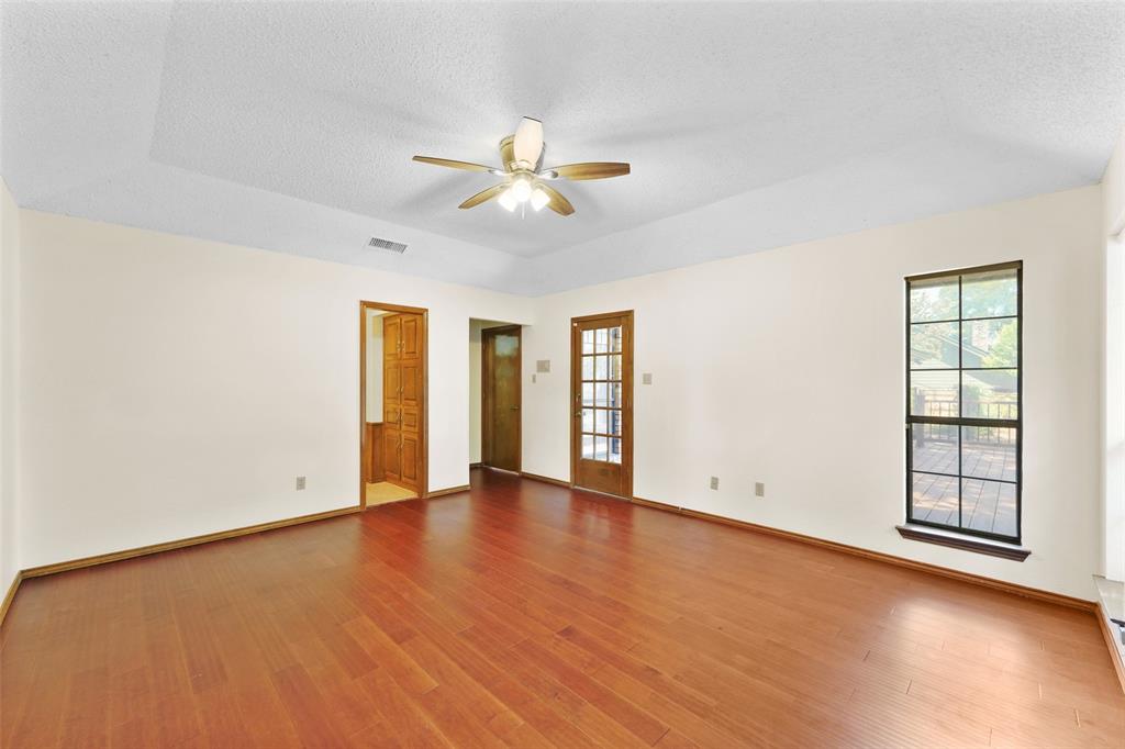 2323 Brookside Drive Property Photo 18