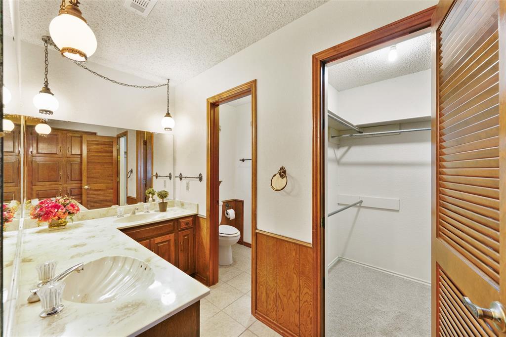 2323 Brookside Drive Property Photo 19