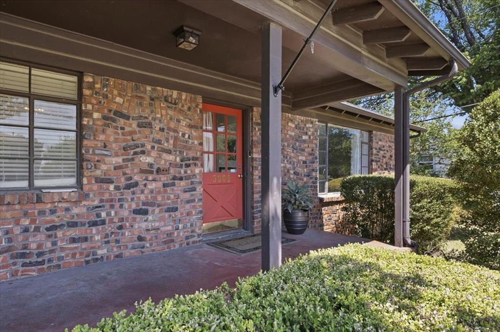 3808 Trail Lake Drive Property Photo 5