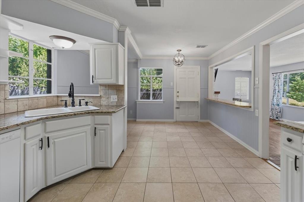 3808 Trail Lake Drive Property Photo 15