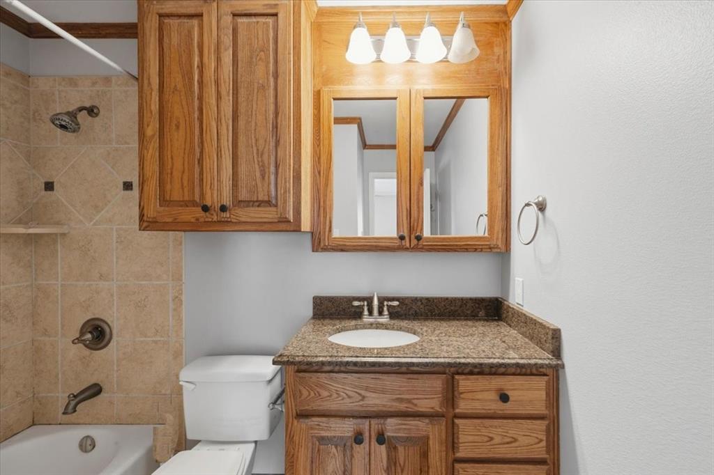 3808 Trail Lake Drive Property Photo 23