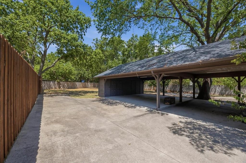 3808 Trail Lake Drive Property Photo 36