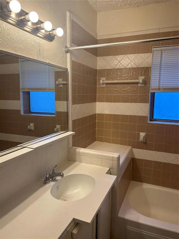 1138 Pioneer Drive Property Photo 7