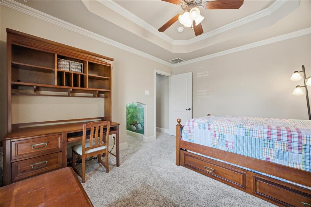 2 Maltese Circle Property Photo 24