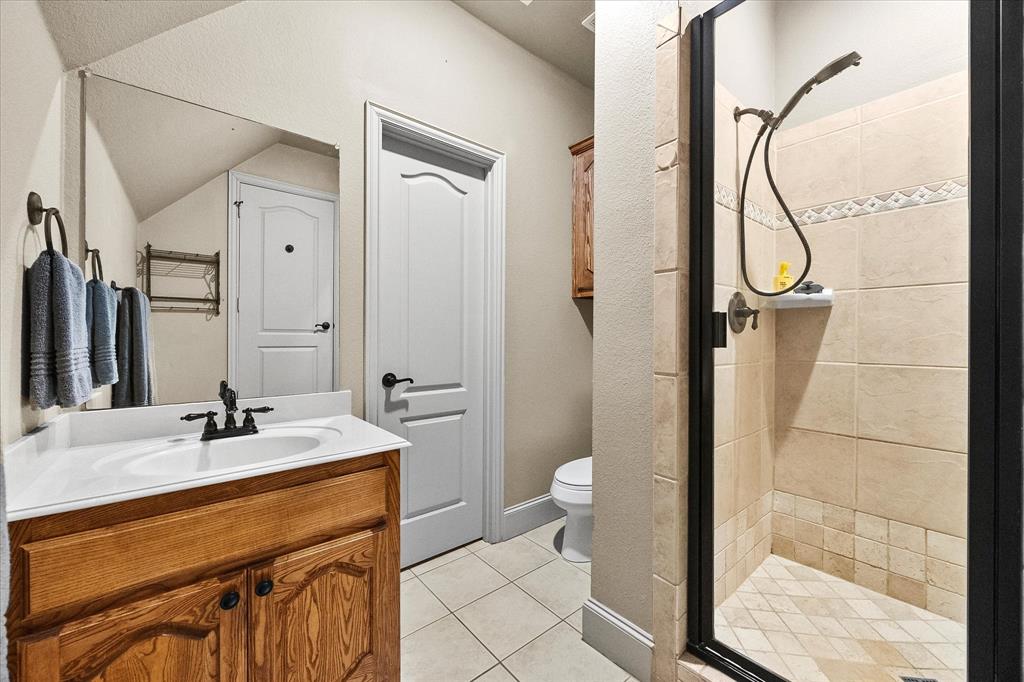 2 Maltese Circle Property Photo 26
