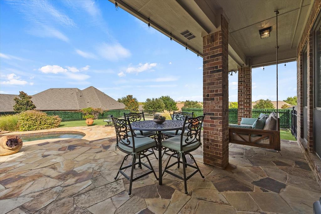 2 Maltese Circle Property Photo 31