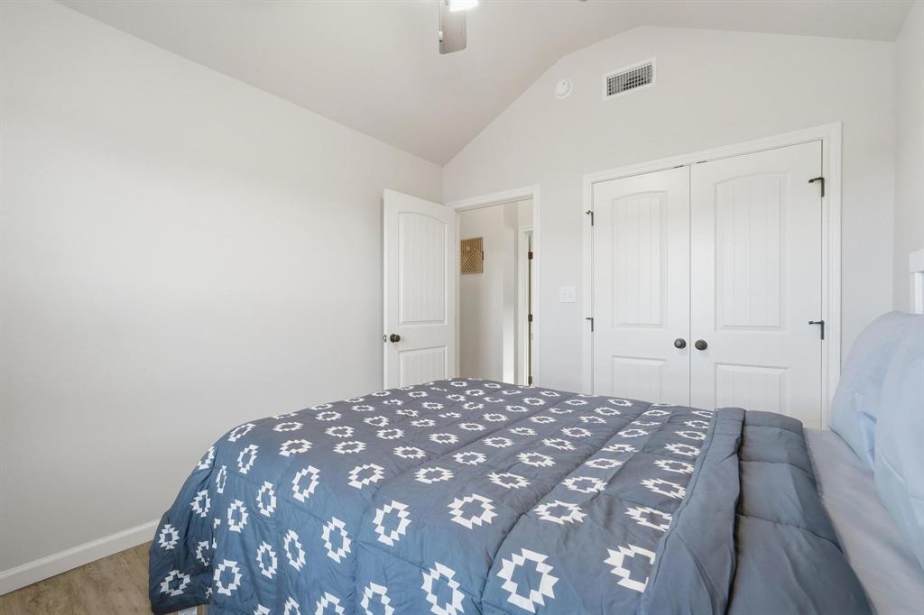 447 Waterloo Drive Property Photo 24