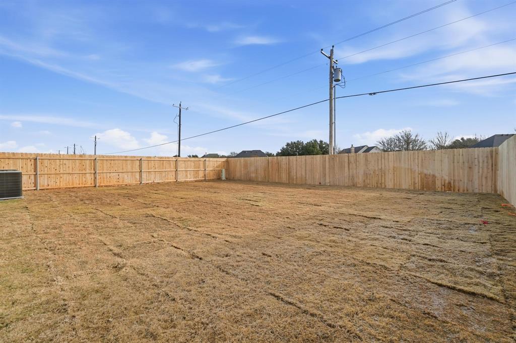 447 Waterloo Drive Property Photo 30