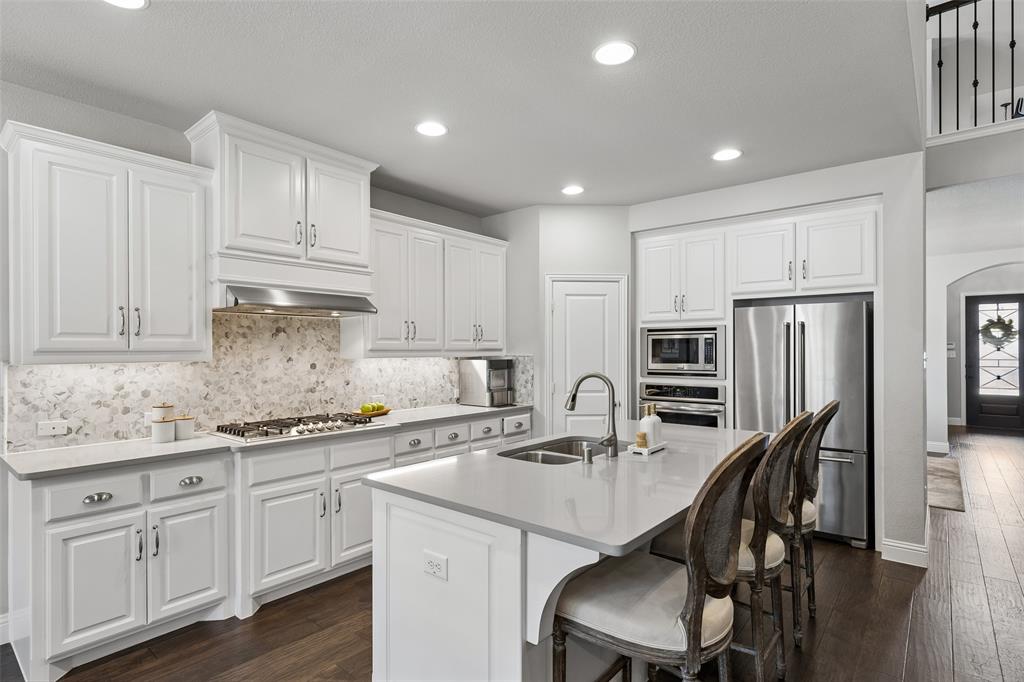 2500 Ever Birch Way Property Photo 3