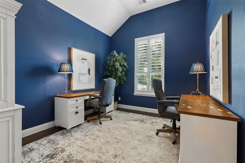 2500 Ever Birch Way Property Photo 16