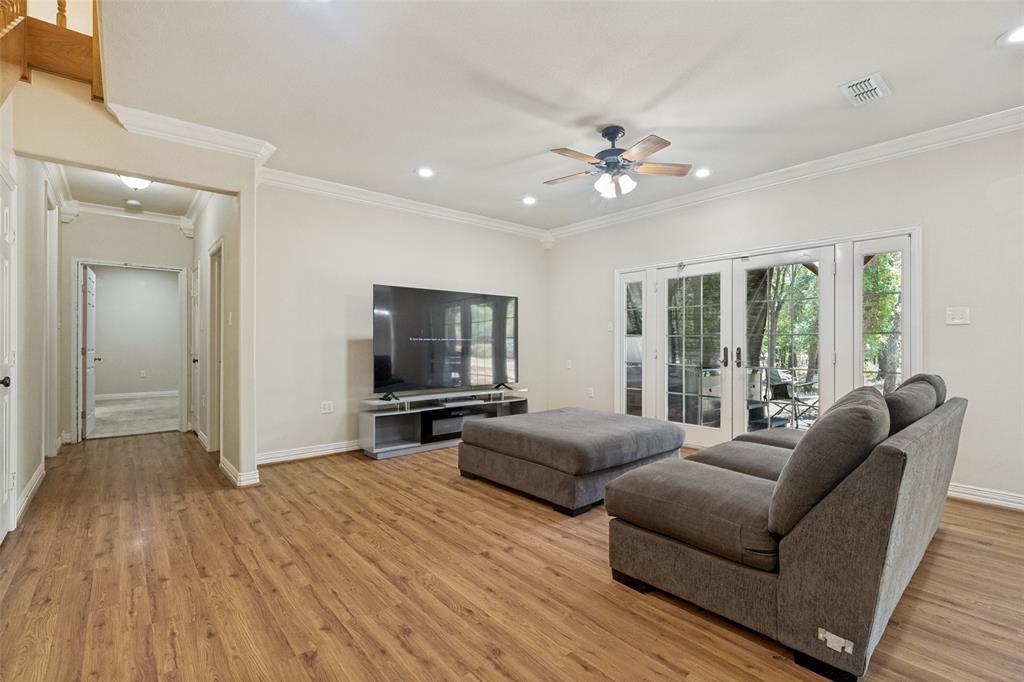 2865 J E Woody Road Property Photo 6