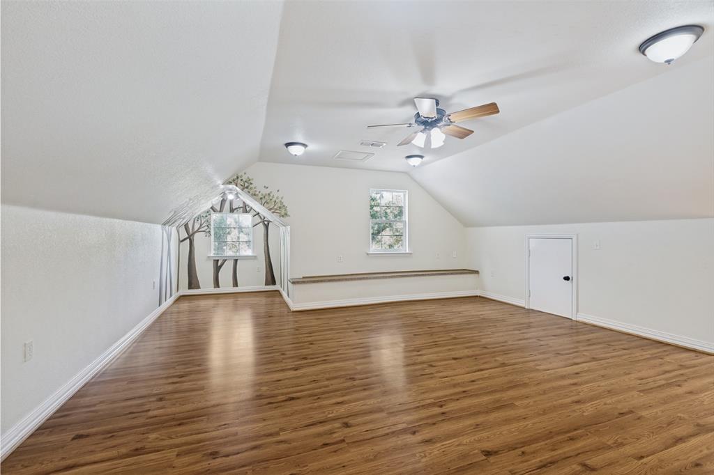 2865 J E Woody Road Property Photo 13