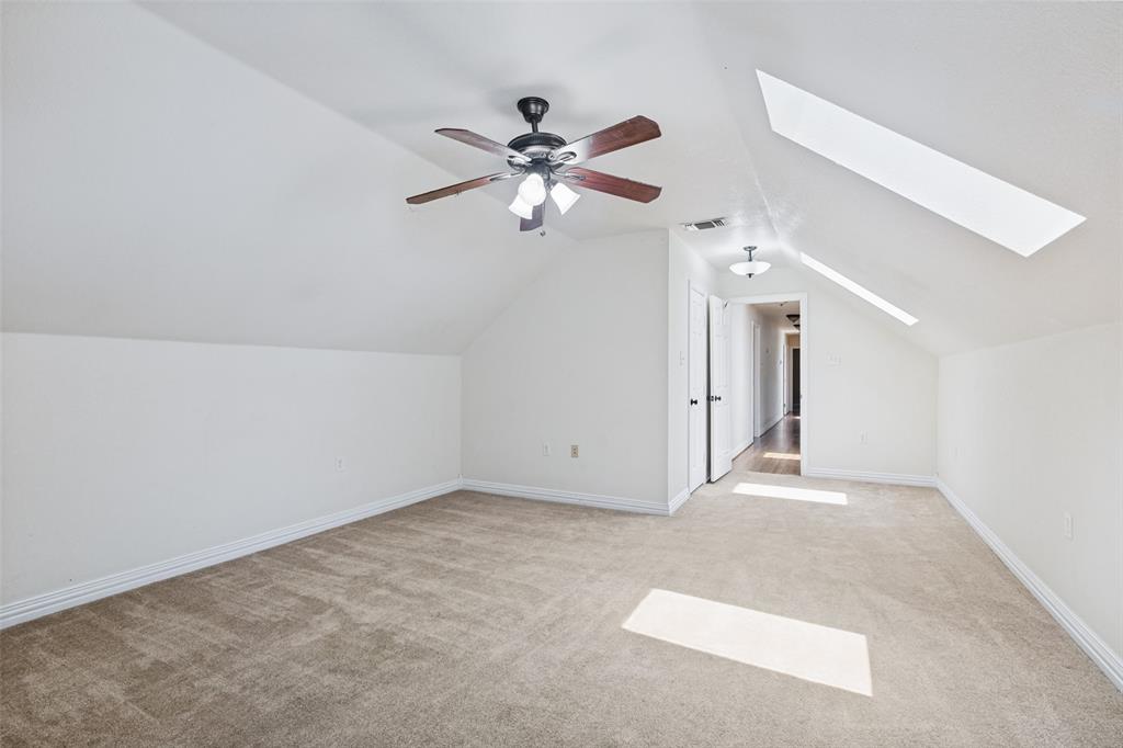 2865 J E Woody Road Property Photo 17