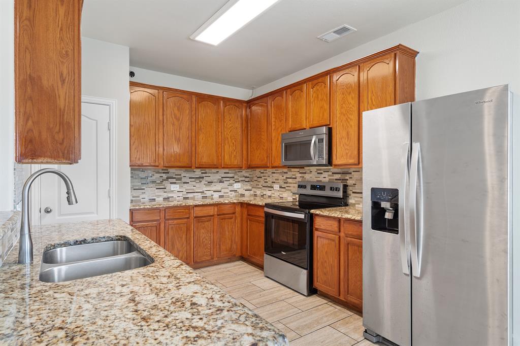 141 Toma Hawk Drive Property Photo 12