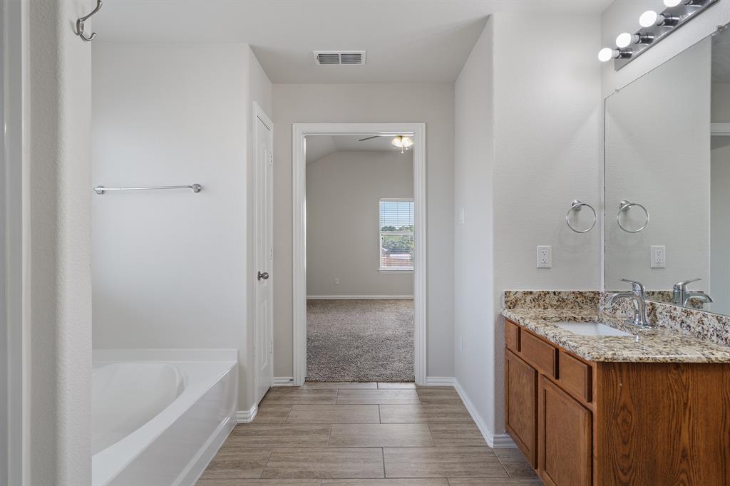 141 Toma Hawk Drive Property Photo 19