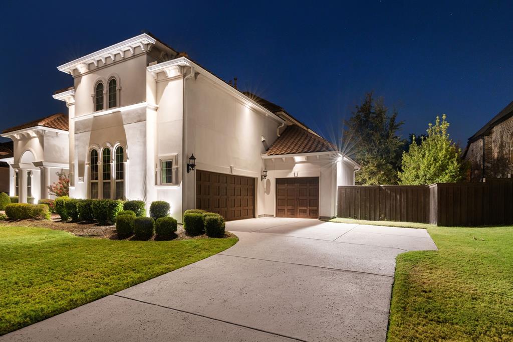 1043 Running Bay Property Photo 2