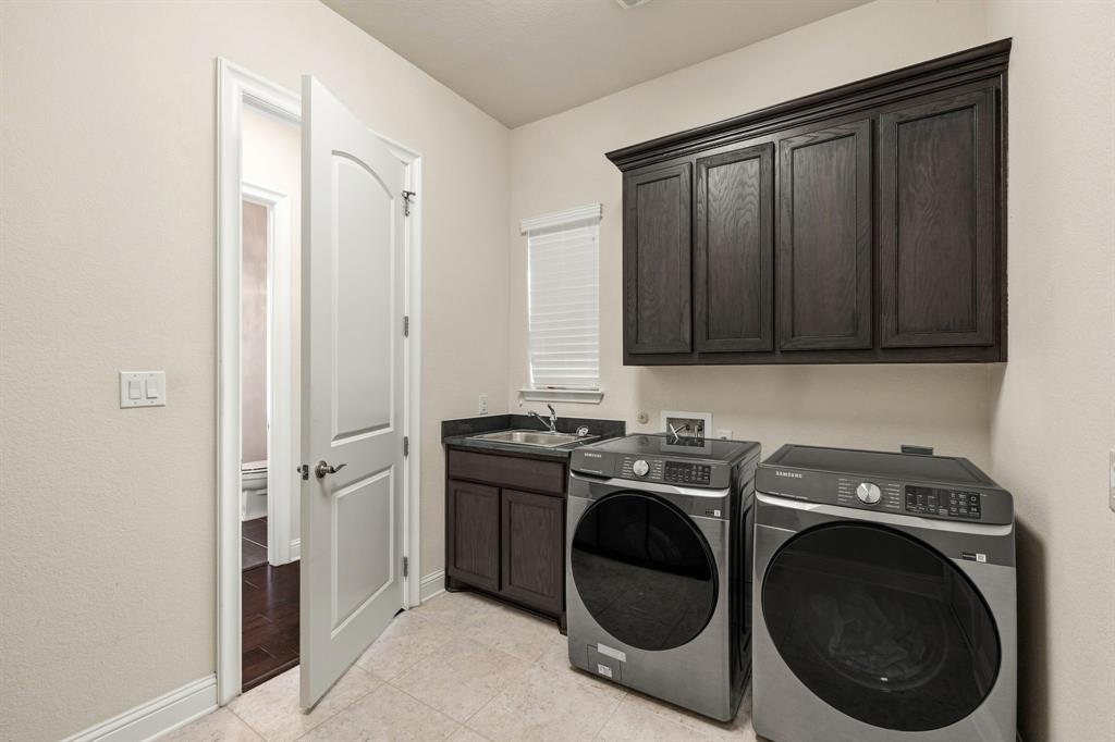 1043 Running Bay Property Photo 21