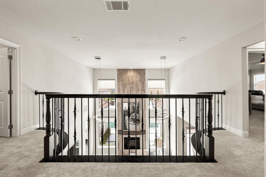 1043 Running Bay Property Photo 22