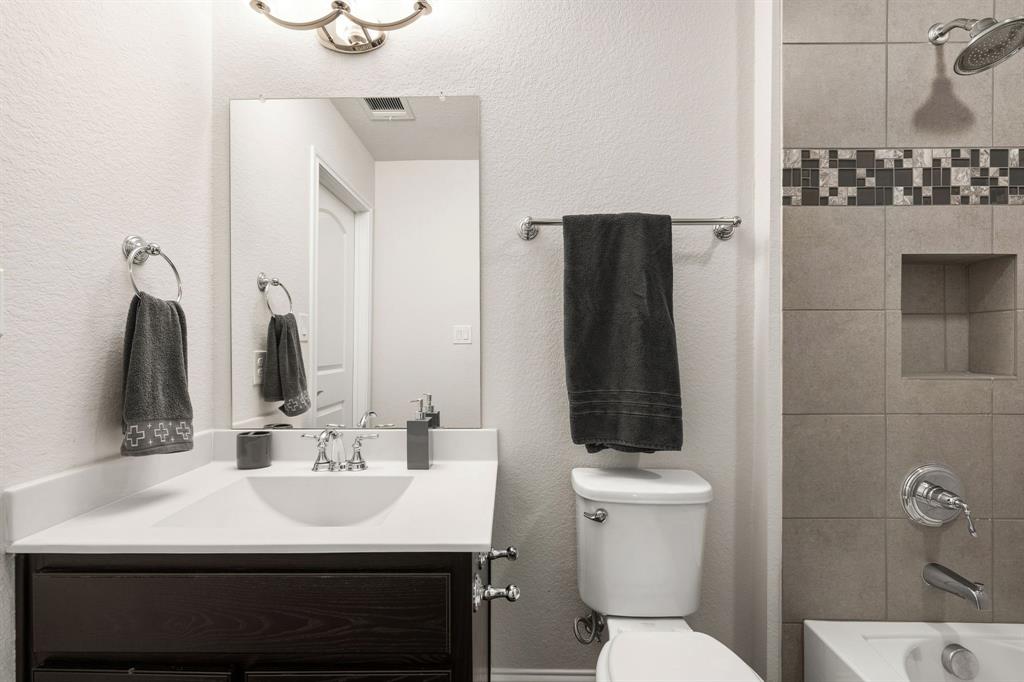 1043 Running Bay Property Photo 30