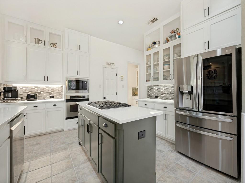 8201 Mckenzie Court Property Photo 16