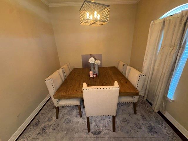 614 Bloomington Lane Property Photo 6
