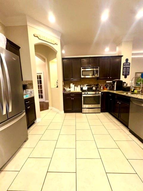 614 Bloomington Lane Property Photo 20