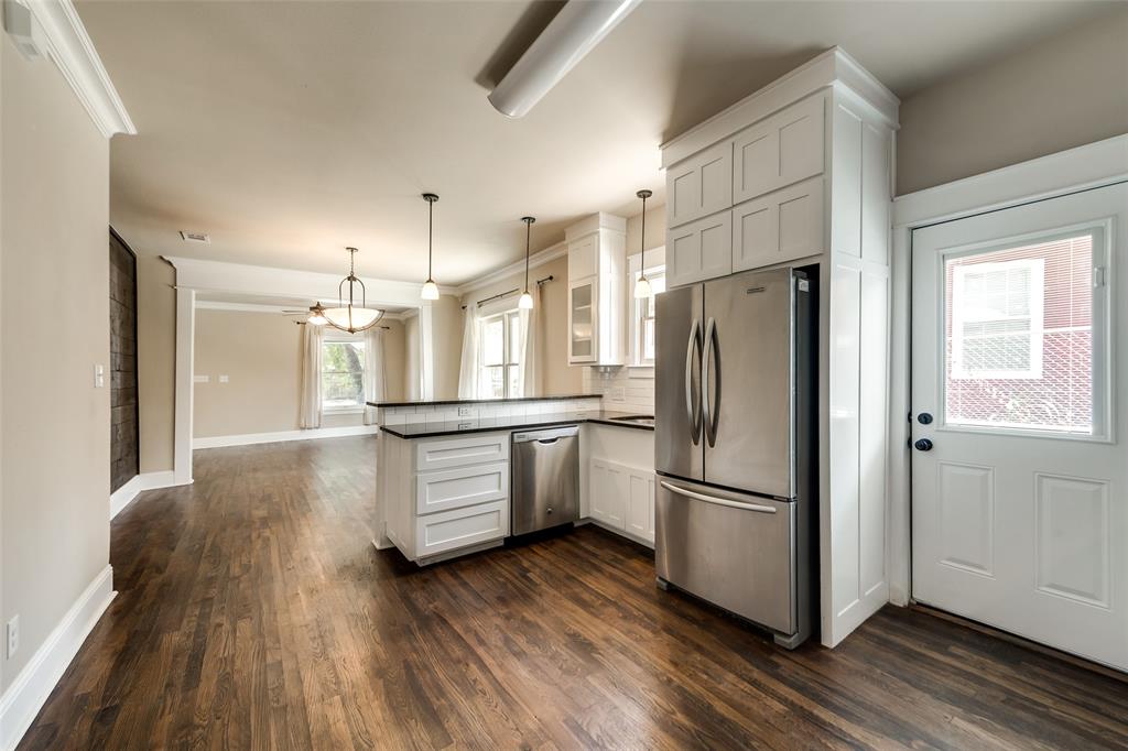 1318 Fairmount Avenue Property Photo 11