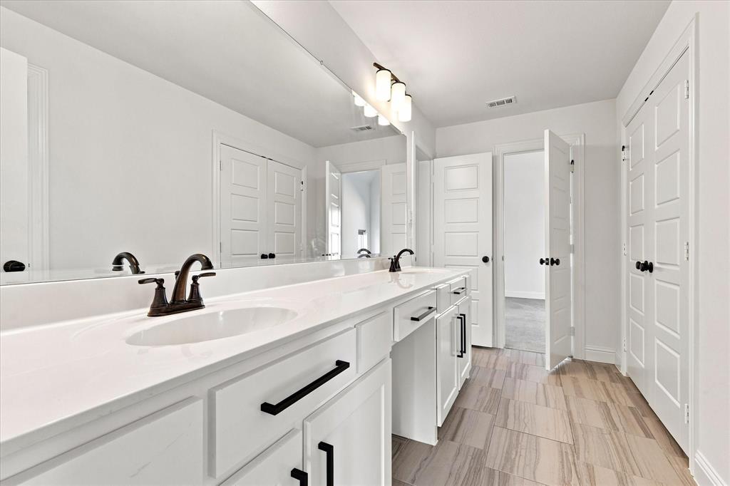 2831 Killdeer Trail Property Photo 32