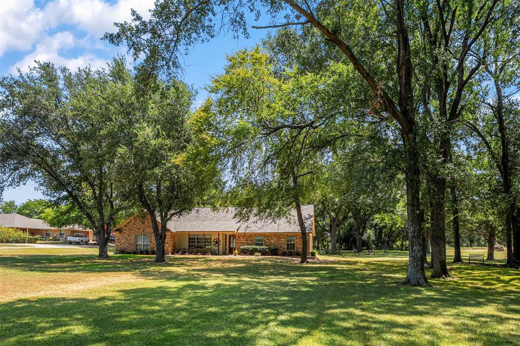 17325 County Road 4067 Property Photo 1