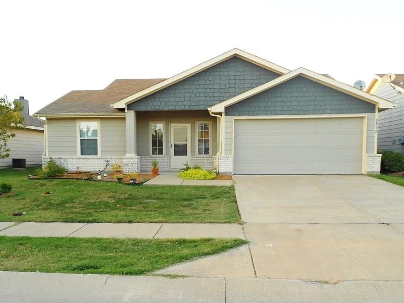 9512 George Washington Drive Property Photo 1