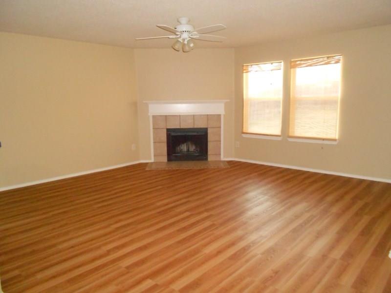 9512 George Washington Drive Property Photo 2