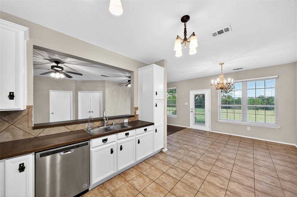 105 Southview Drive Property Photo 10