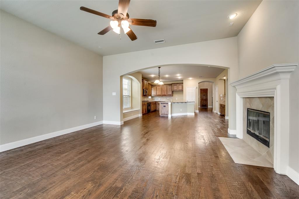 6072 Wallis Drive Property Photo 6