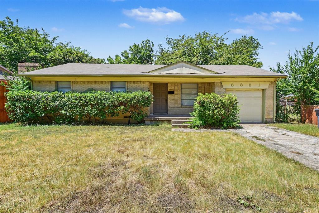 8821 Rustown Drive Property Photo 1
