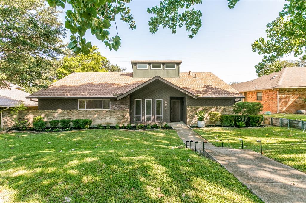 8031 Moss Meadows Drive Property Photo 1