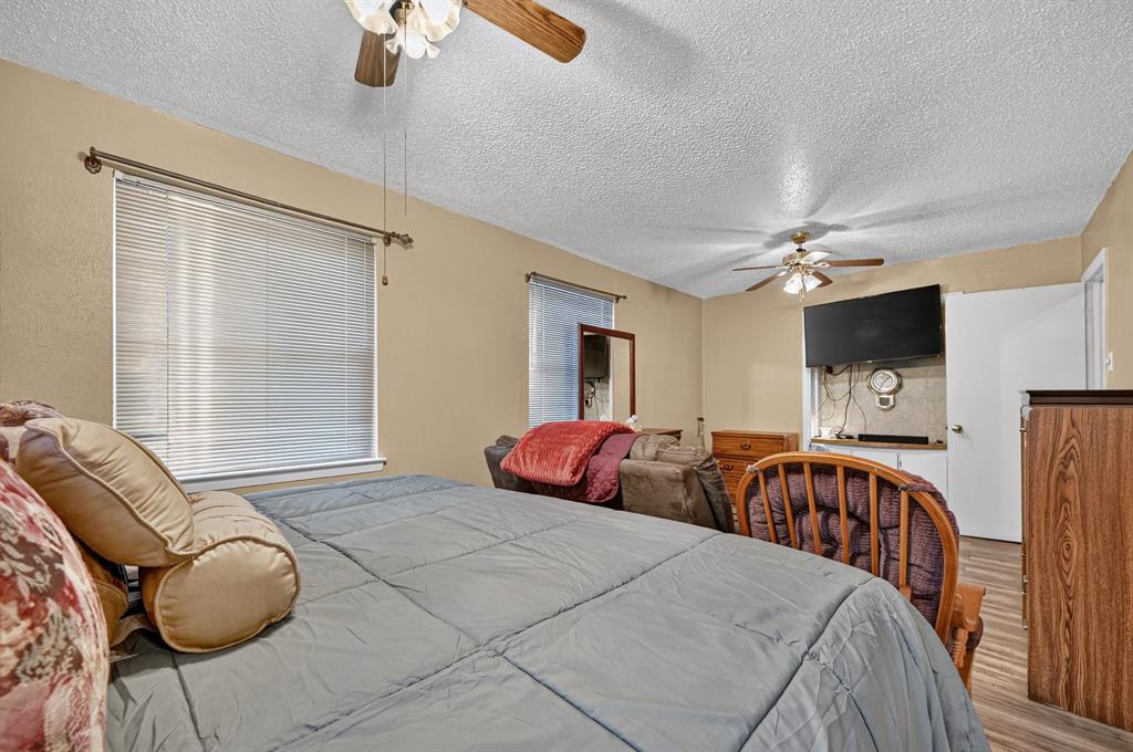 3532 Edgebrook Drive Property Photo 17