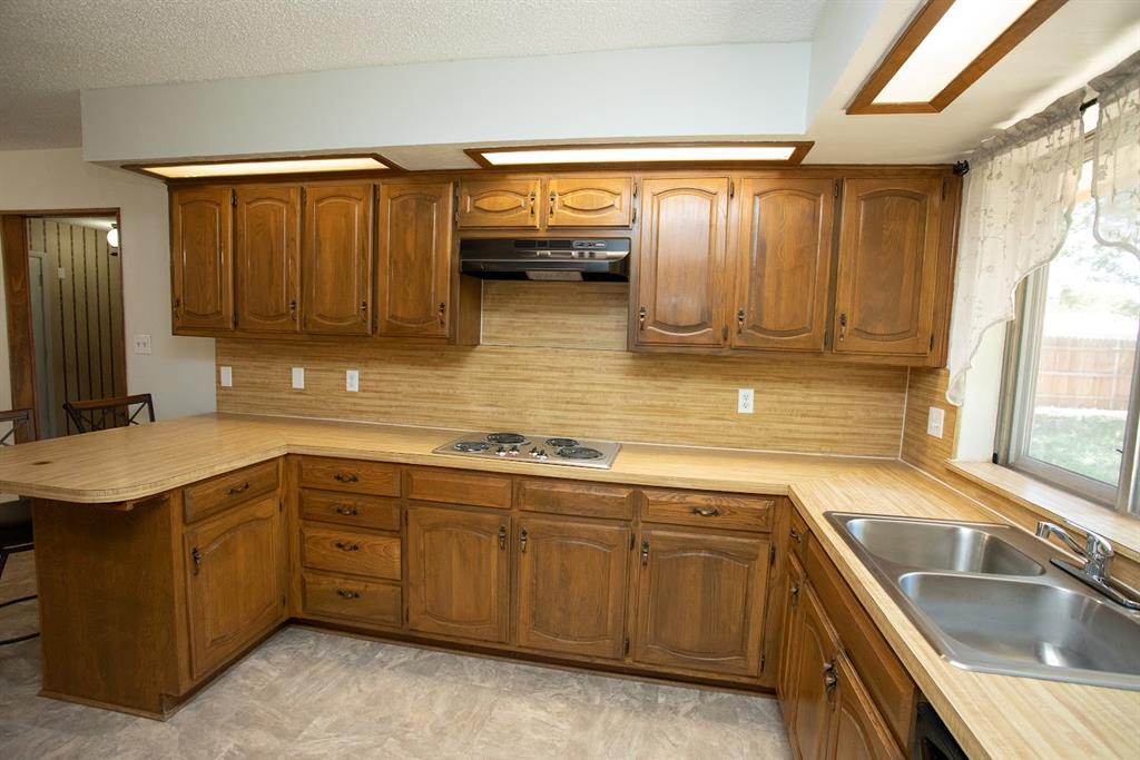 1202 Randy Drive Drive Property Photo 9