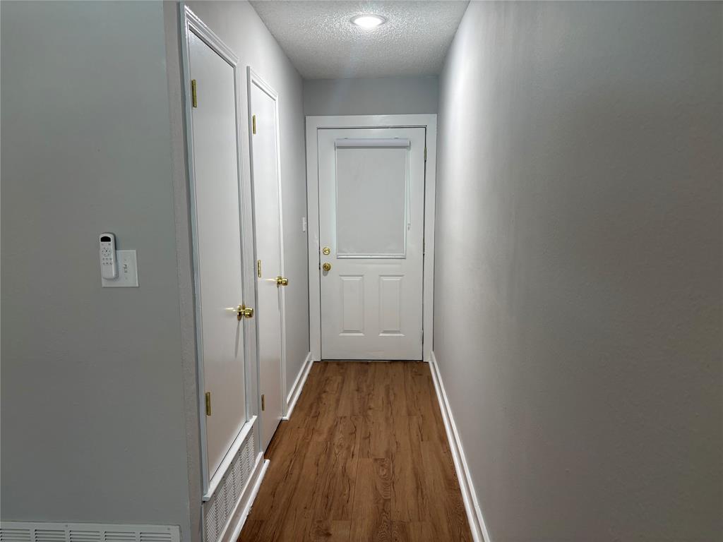 4105 Gentle Springs Drive Property Photo 6