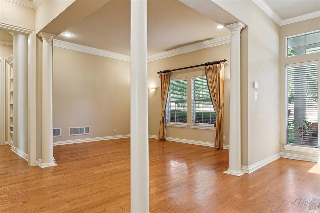 27 Oak Forrest Circle Property Photo 4