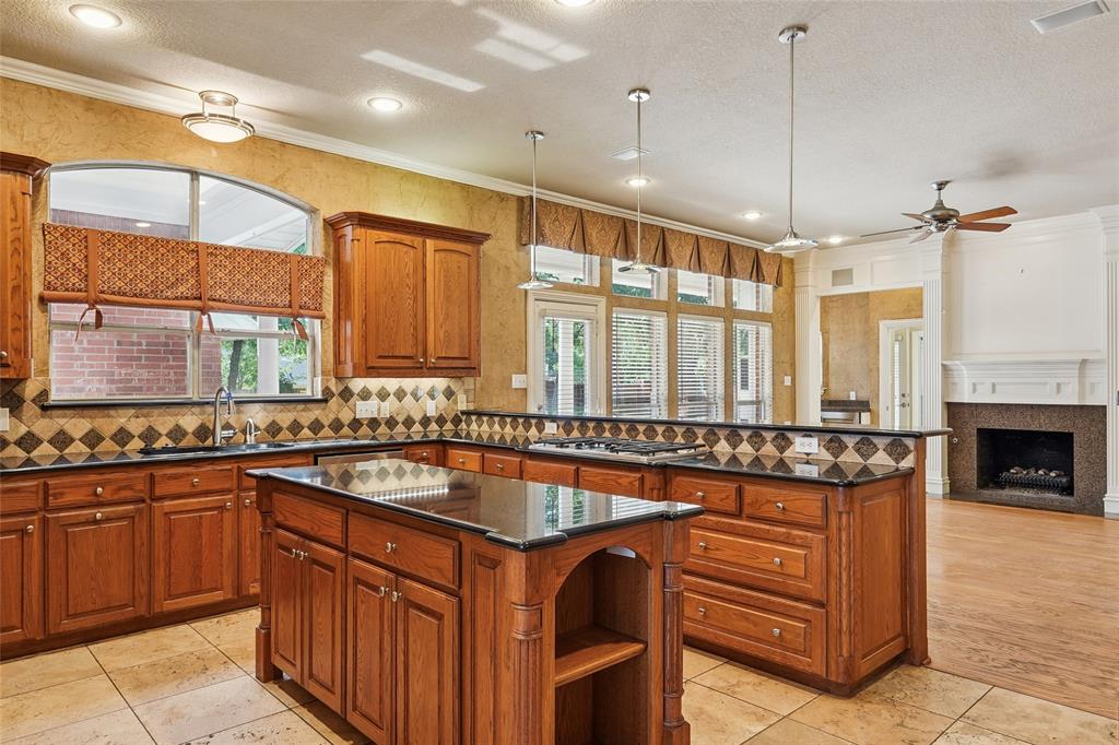 27 Oak Forrest Circle Property Photo 10