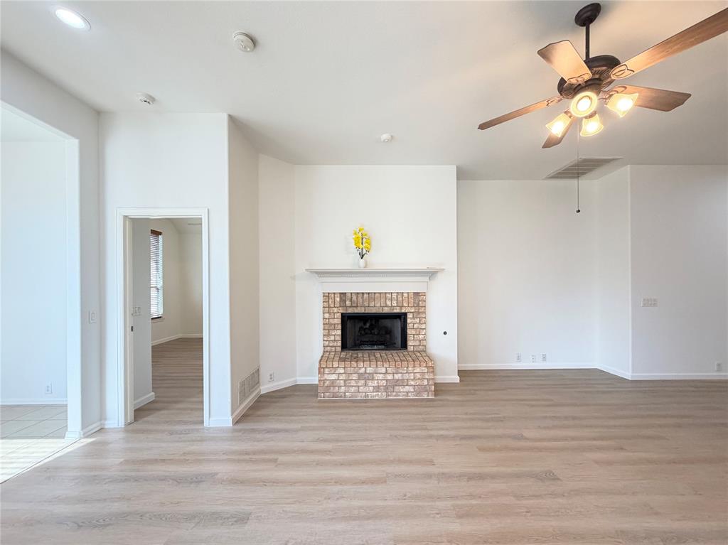 2811 Barco Property Photo 7