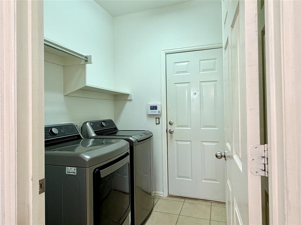 2811 Barco Property Photo 32