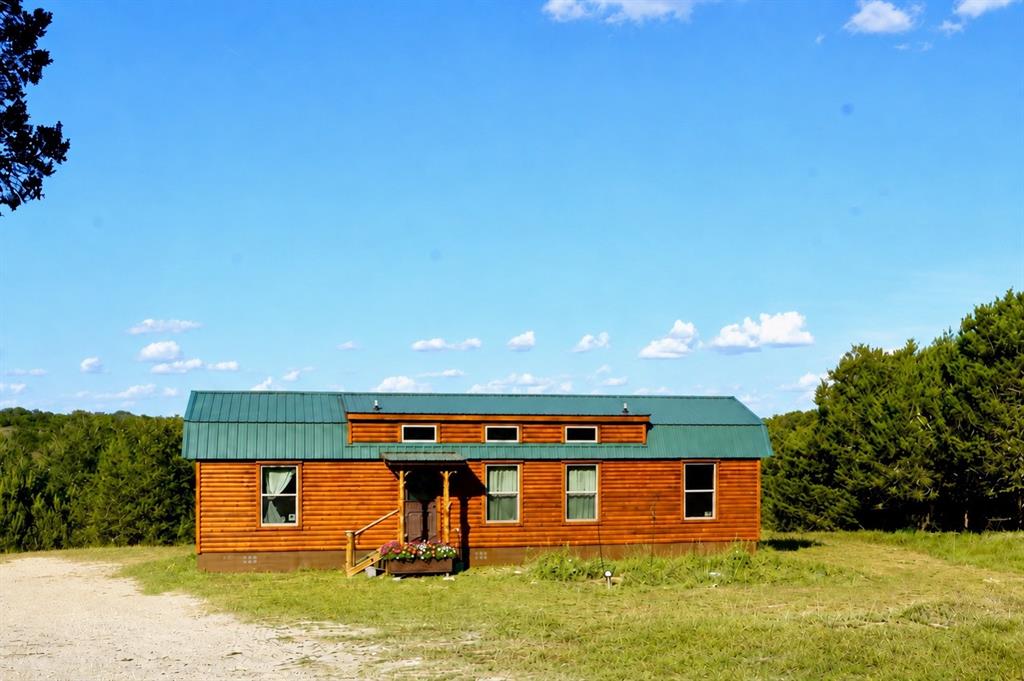 1394 County Road 313 Spur Property Photo 1