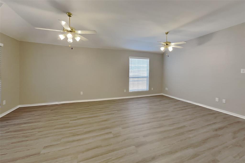 3205 Muleshoe Lane Property Photo 6