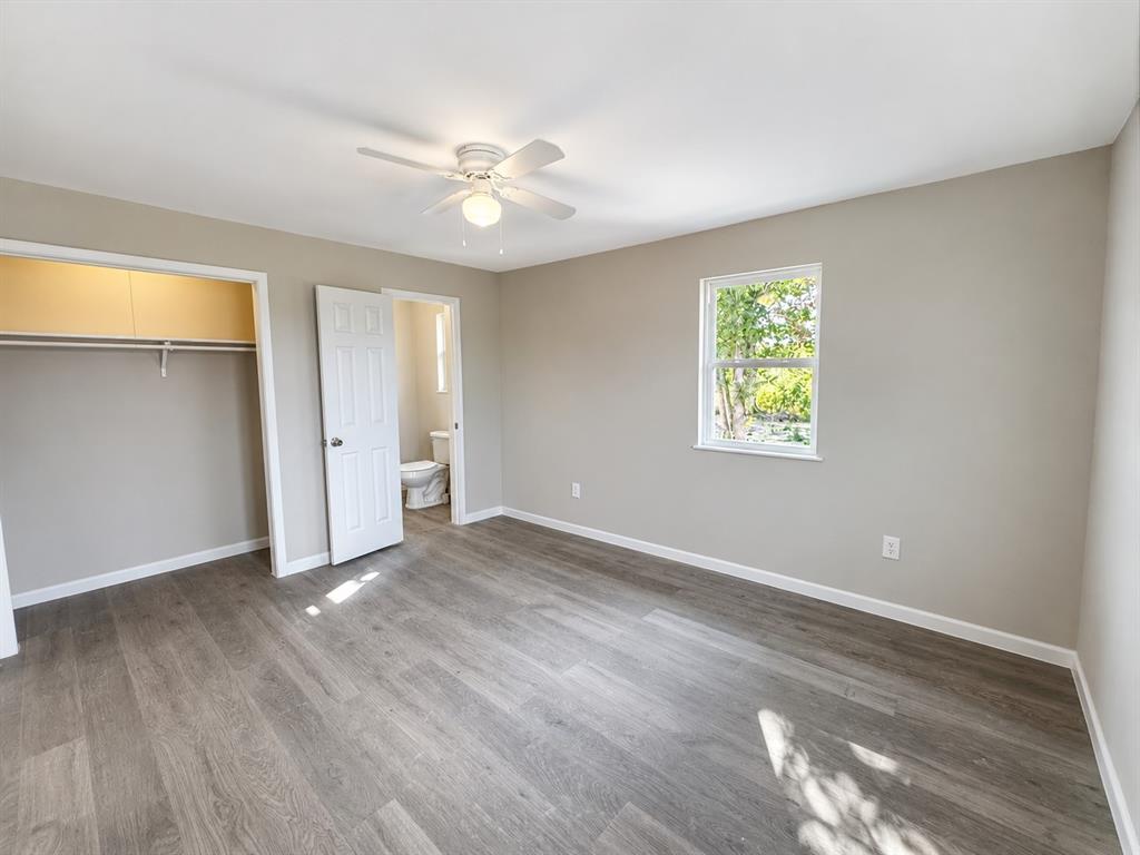 8275 Bay Drive Property Photo 11