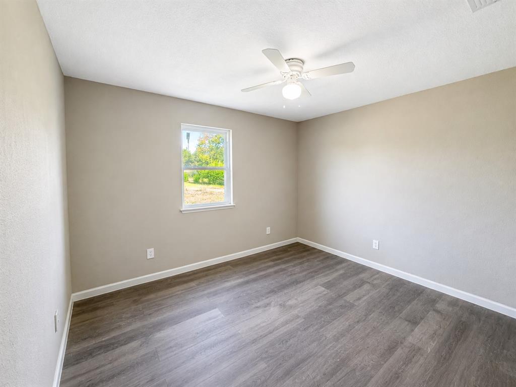 8275 Bay Drive Property Photo 13