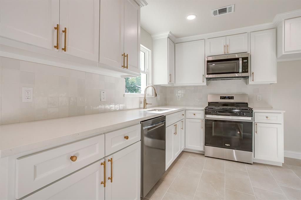 3400 Gay Street Property Photo 1