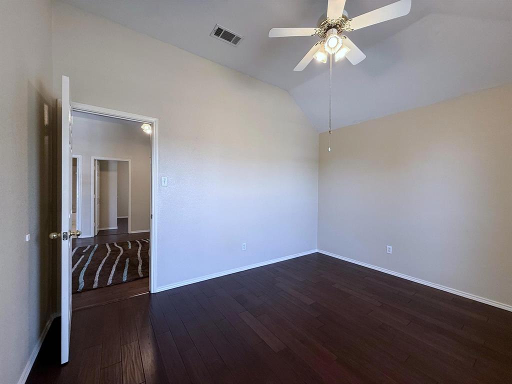 1616 Endicott Drive Property Photo 24